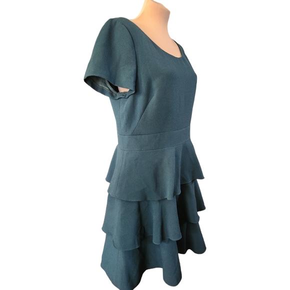 ELIZA J. Forest Green Tiered Ruffle Dress - Size 14 - Picture 5 of 13
